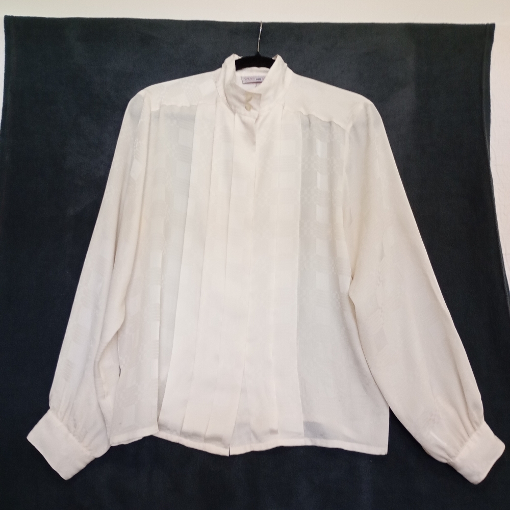Laura And Jane Vintage Long Sleeve Satin-Like Blouse Ivory Size 12 Pleated - Picture 1 of 10